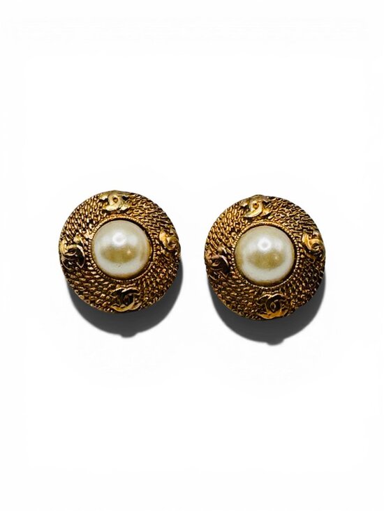 Jewelry - Vintage 1970s CHANEL Mabe Pearl Earrings Gold Plated CC Logo Designer Jewelry
